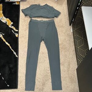 Skims Set (Pants and Bodysuit) L, XL
